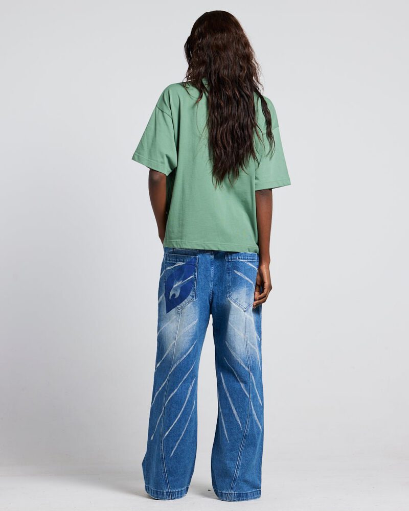 adventures-tee-green-yellow-2533314.jpg adventures-tee-green-yellow-2533314.jpg