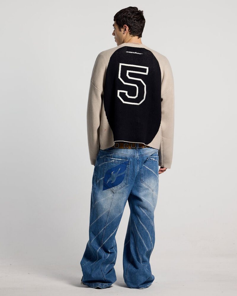 alpha-knit-beige-black-6835603.jpg alpha-knit-beige-black-6835603.jpg