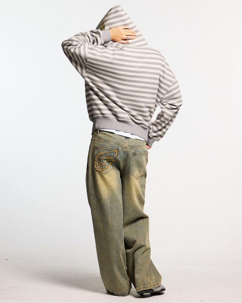 bumble-bee-hoodie-dark-grey-4107100.jpg bumble-bee-hoodie-dark-grey-4107100.jpg