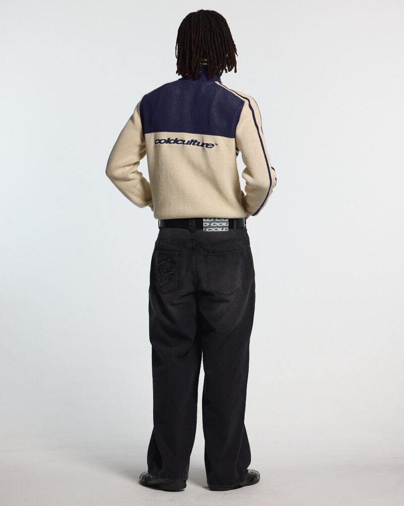 c-v2-dirty-pants-black-1855783.jpg c-v2-dirty-pants-black-1855783.jpg