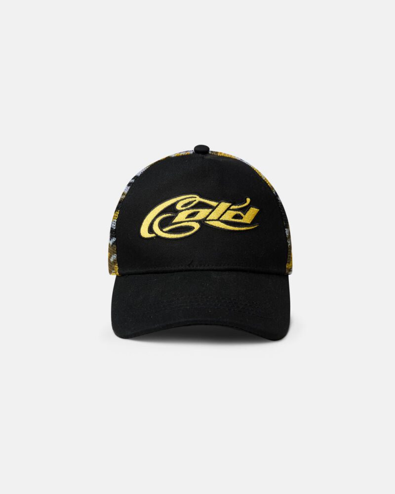 camo-cap-black-and-yellow-9464261.jpg