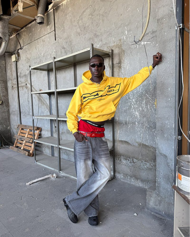 cold-521-hoodie-yellow-6492745.jpg cold-521-hoodie-yellow-6492745.jpg