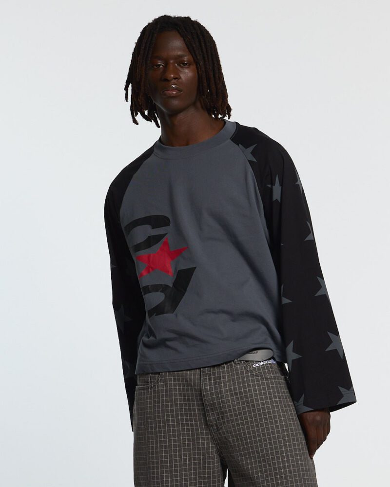 constellation-longsleeve-grey-2281362.jpg constellation-longsleeve-grey-2281362.jpg