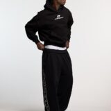 curved-hoodie-black-and-white-1079948.jpg