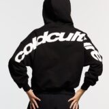 curved-hoodie-black-and-white-9807688.jpg