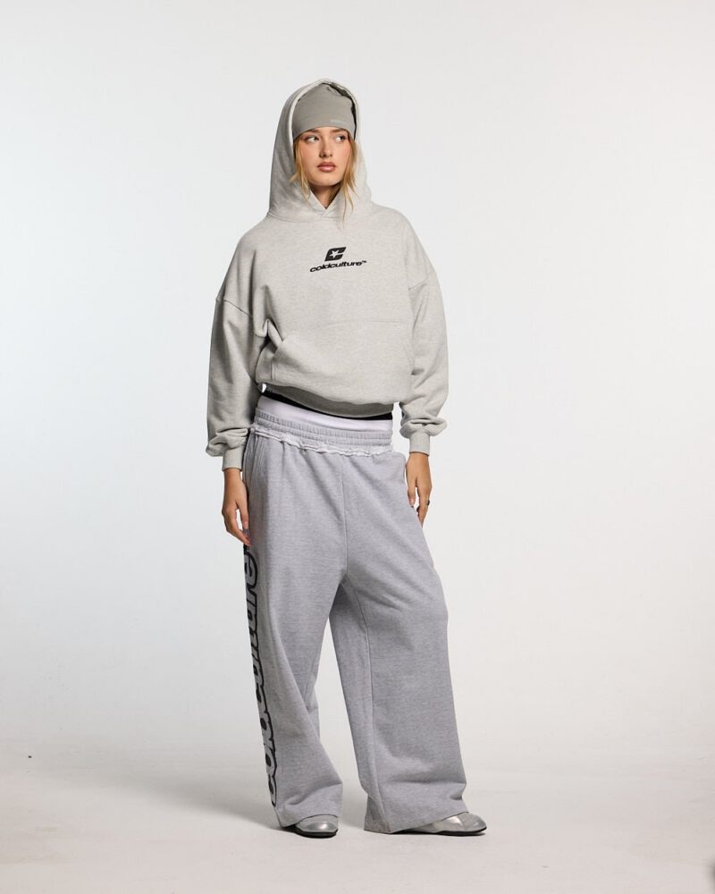 curved-hoodie-grey-vigore-5946953.jpg curved-hoodie-grey-vigore-5946953.jpg
