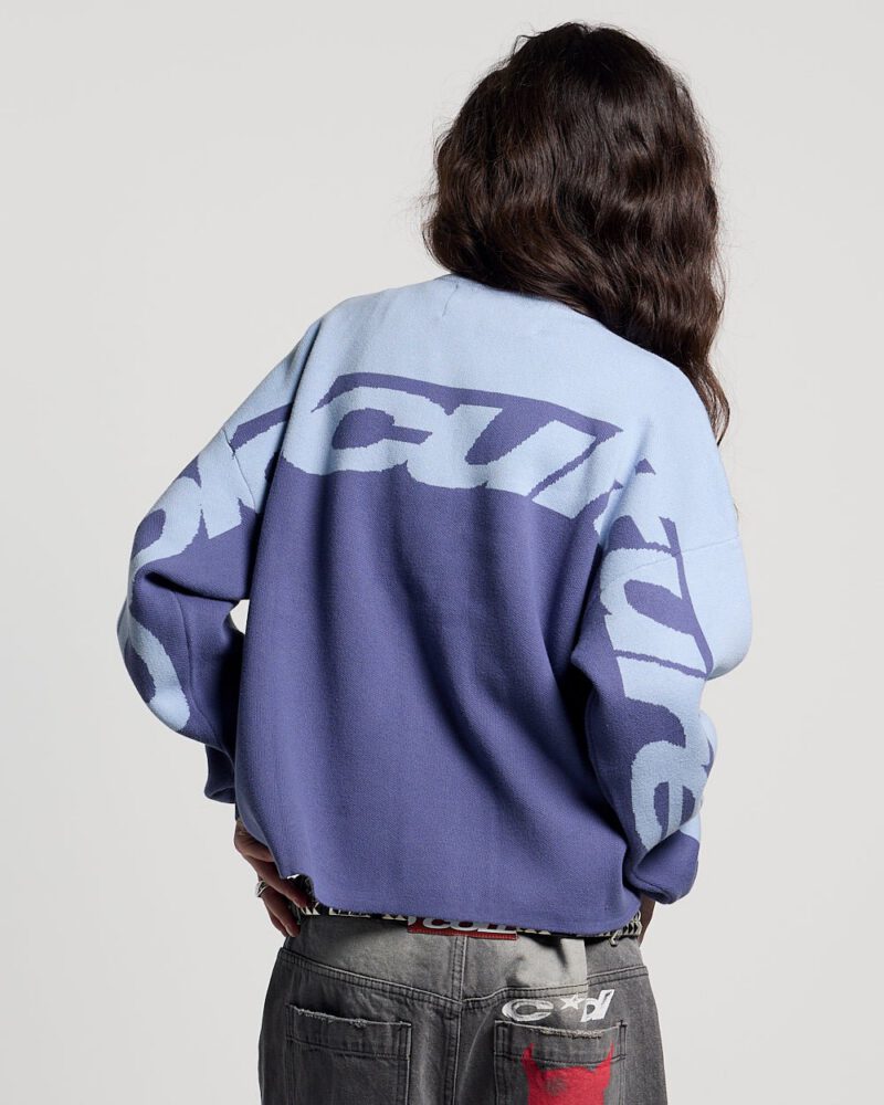 curved-knit-blue-8742780.jpg curved-knit-blue-8742780.jpg