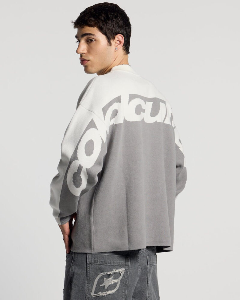 curved-knit-grey-white-2601783.jpg curved-knit-grey-white-2601783.jpg