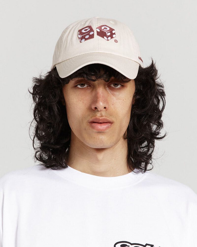 dice-cap-ultra-light-grey-2071526.jpg dice-cap-ultra-light-grey-2071526.jpg