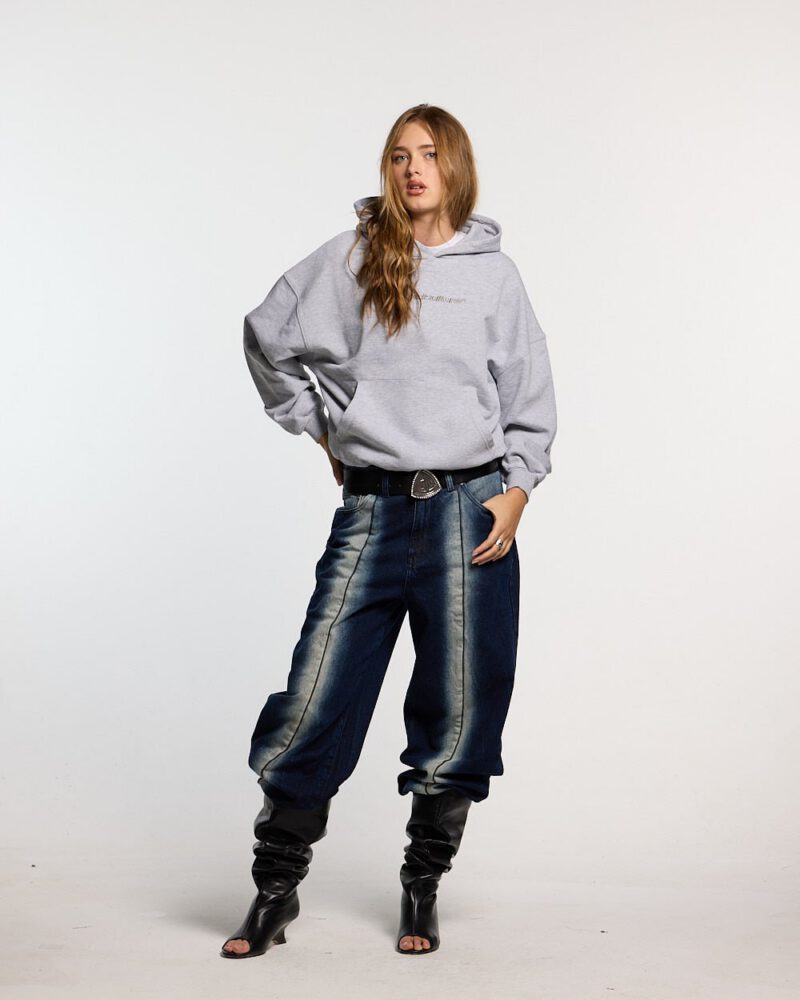 distress-curved-hoodie-light-grey-6984731.jpg distress-curved-hoodie-light-grey-6984731.jpg