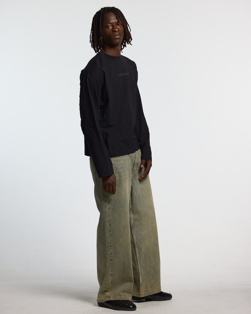 distress-curved-longsleeve-black-2624715.jpg distress-curved-longsleeve-black-2624715.jpg