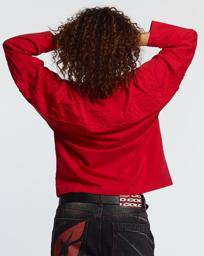 distress-curved-longsleeve-red-2509165.jpg distress-curved-longsleeve-red-2509165.jpg