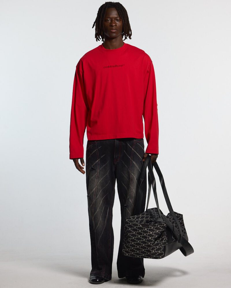 distress-curved-longsleeve-red-4589949.jpg distress-curved-longsleeve-red-4589949.jpg