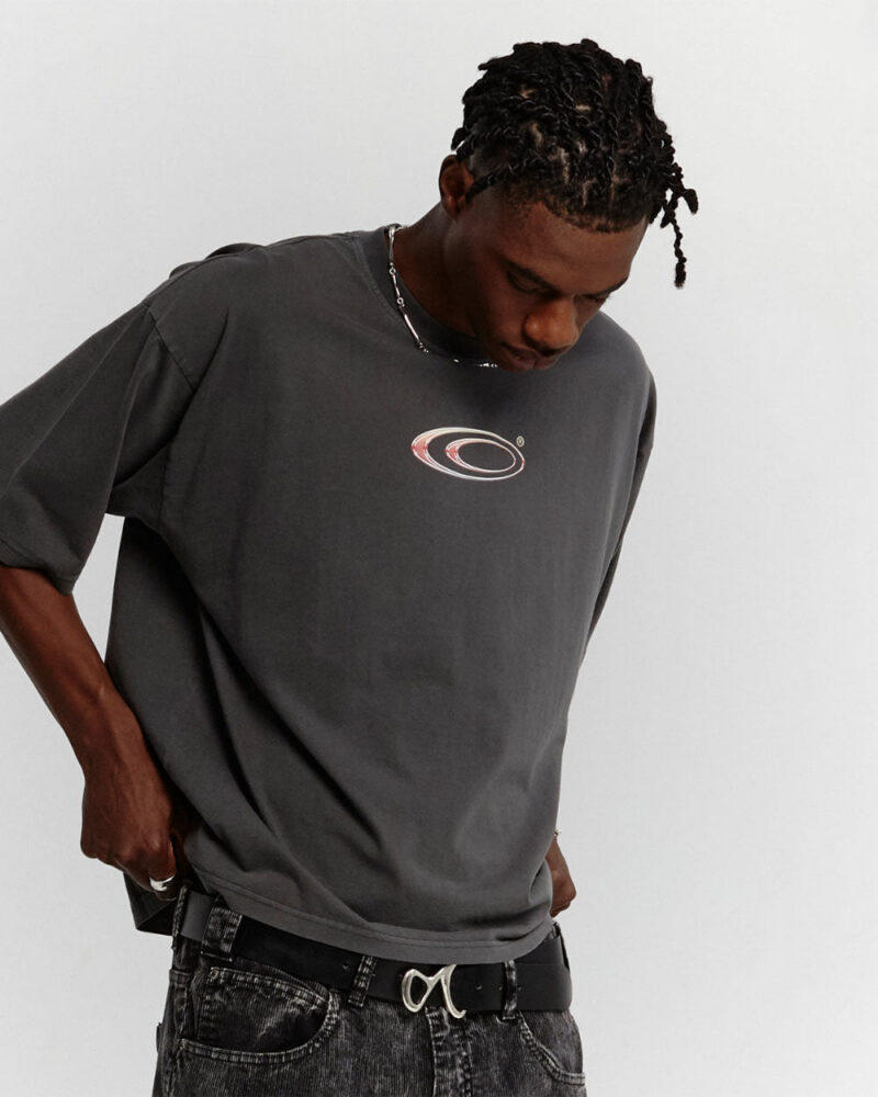 faded-metallic-logo-tee-heavy-grey-865680.jpg faded-metallic-logo-tee-heavy-grey-865680.jpg