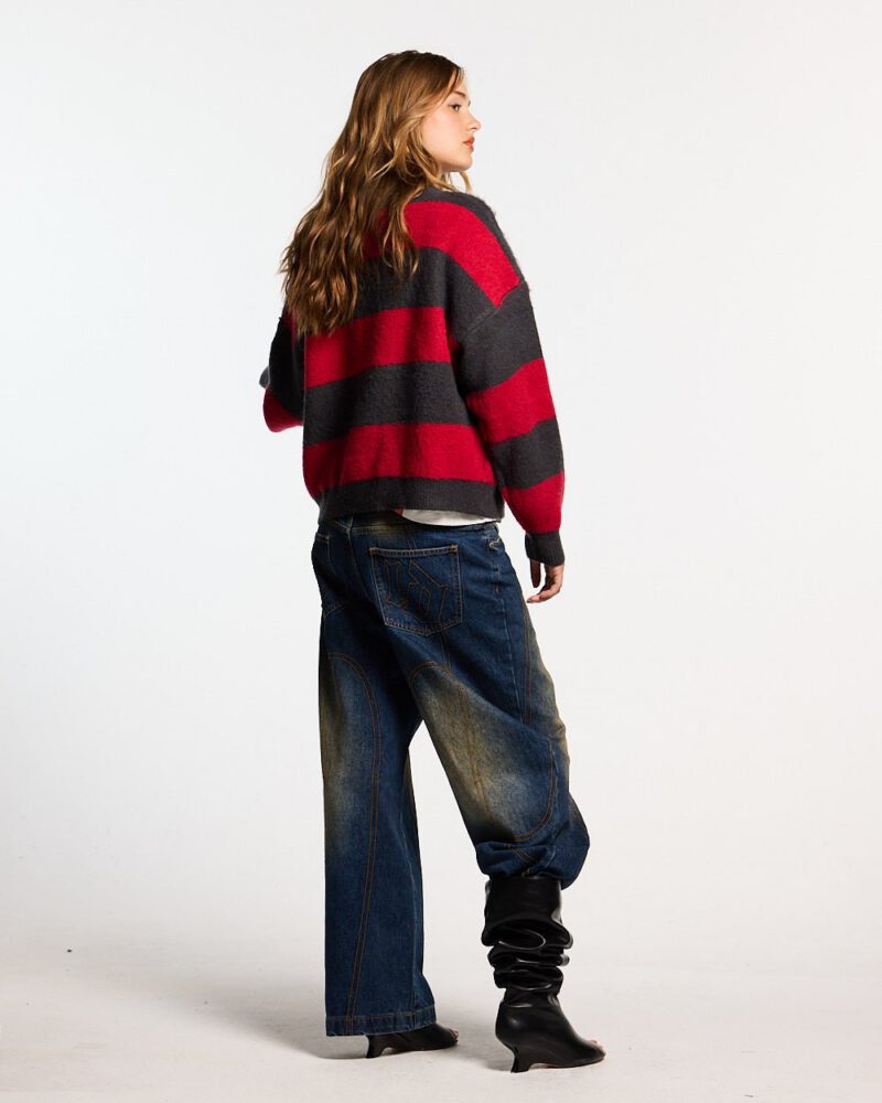 fluffy-fur-knit-black-red-3506229.jpg fluffy-fur-knit-black-red-3506229.jpg