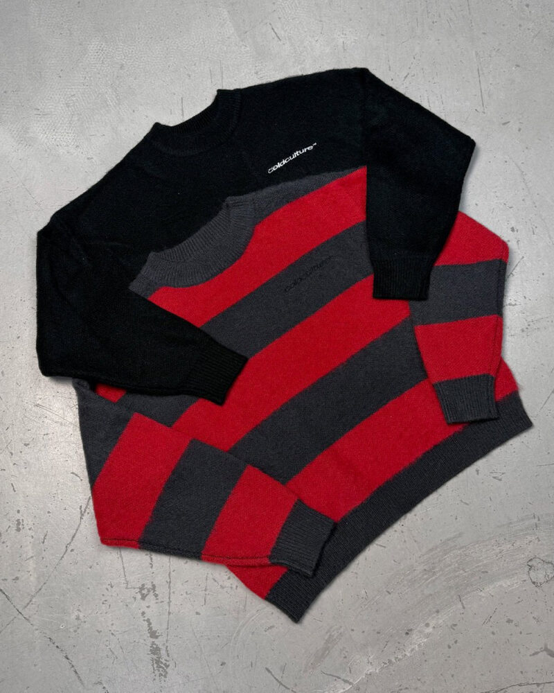 fluffy-fur-knit-black-red-9385499.jpg fluffy-fur-knit-black-red-9385499.jpg