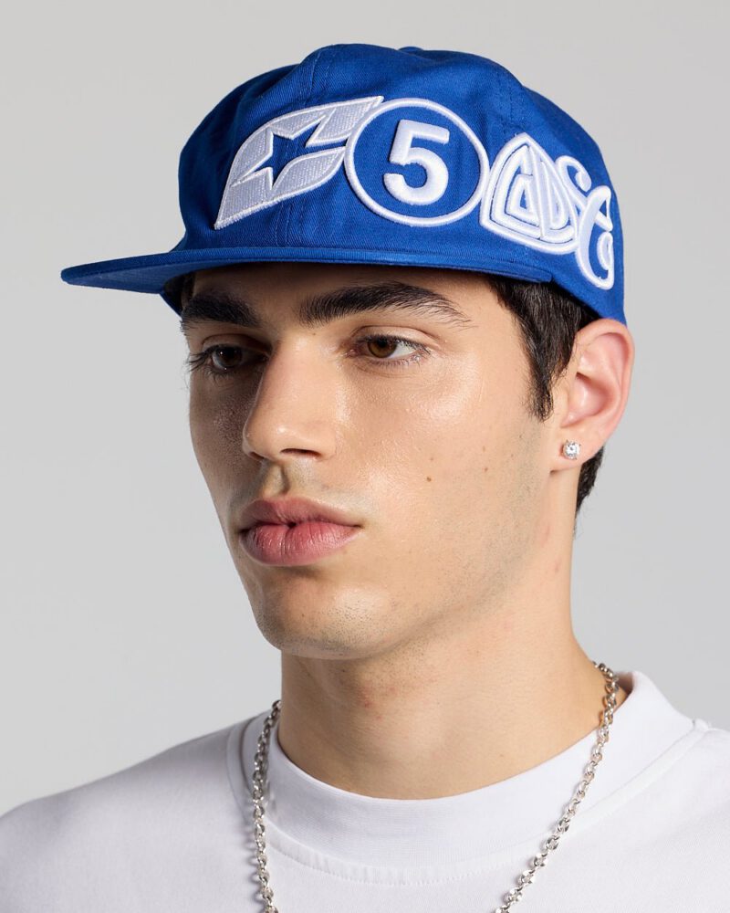 meeting-cap-dark-blue-1803809.jpg meeting-cap-dark-blue-1803809.jpg