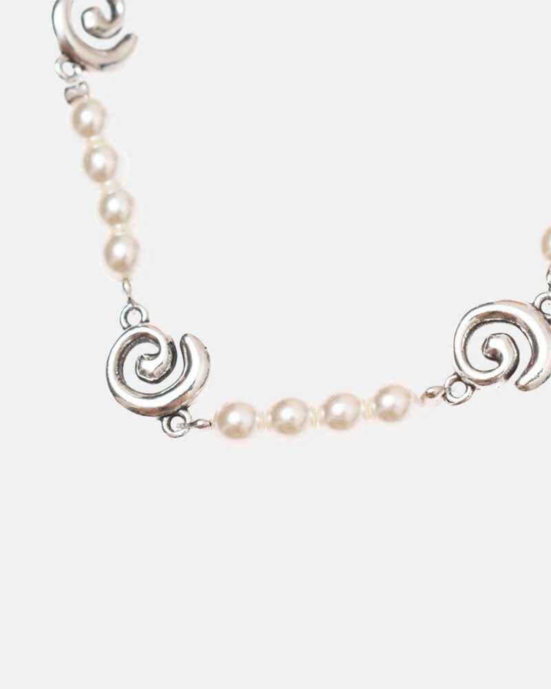 pearl-and-spiral-bracelet-2351410.jpg pearl-and-spiral-bracelet-2351410.jpg