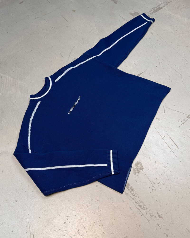 roller-knit-blue-1034715.jpg roller-knit-blue-1034715.jpg