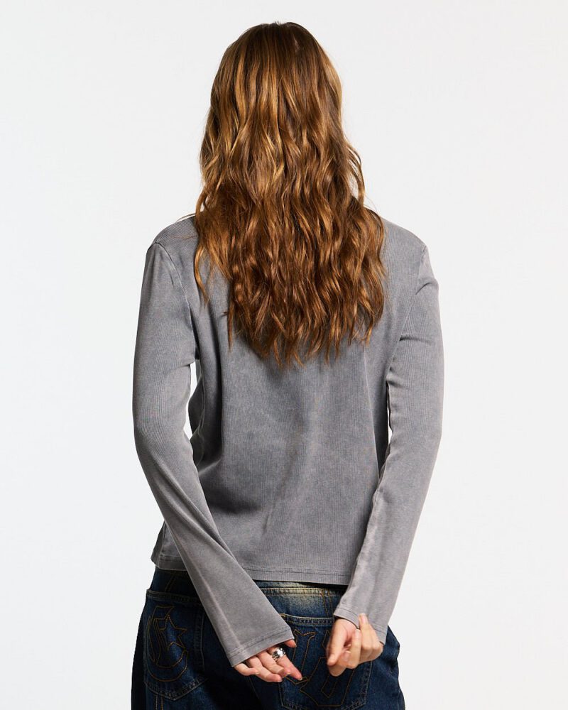 saintless-longsleeve-grey-7476366.jpg saintless-longsleeve-grey-7476366.jpg