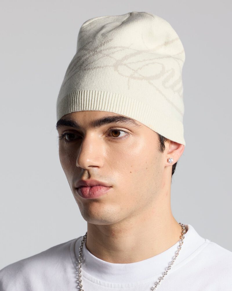 script-beanie-grey-8969155.jpg script-beanie-grey-8969155.jpg