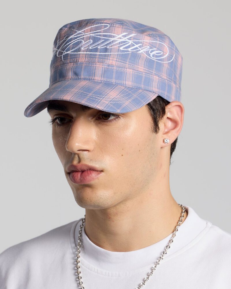 script-cap-blue-2884324.jpg script-cap-blue-2884324.jpg