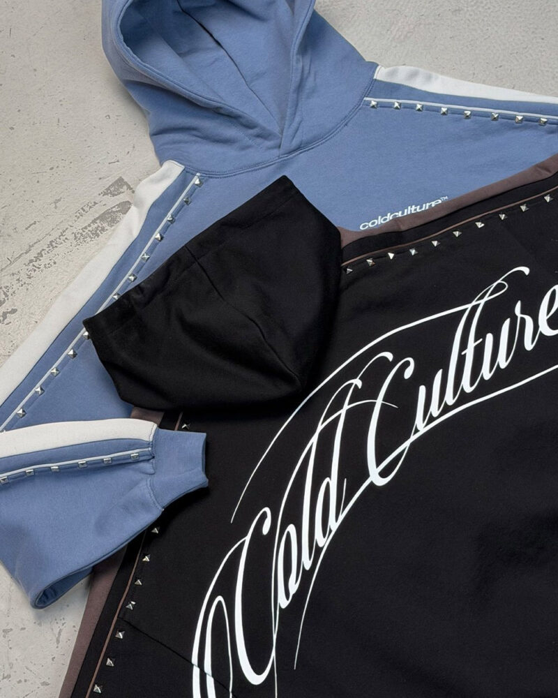 script-studs-hoodie-black-9051753.jpg script-studs-hoodie-black-9051753.jpg