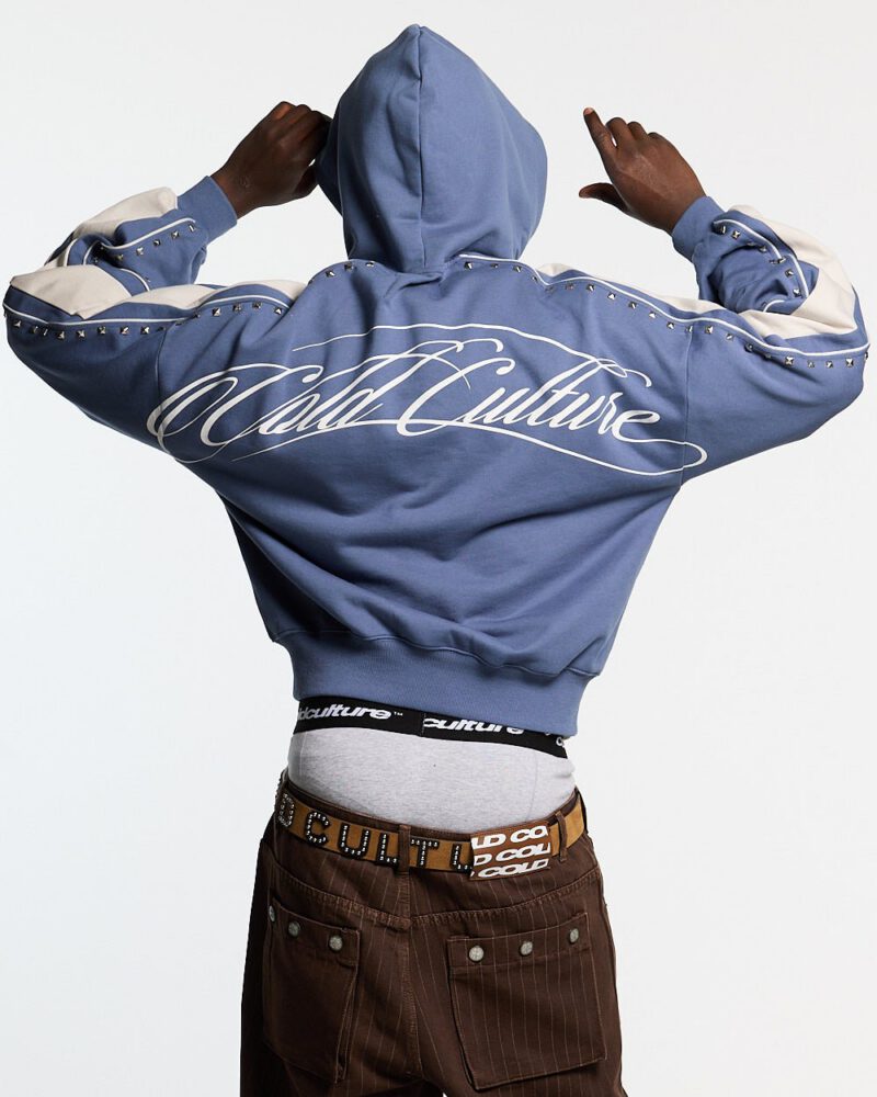 script-studs-hoodie-blue-7843822.jpg script-studs-hoodie-blue-7843822.jpg