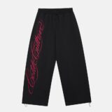 script-sweatpants-black-9073954.jpg