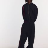 script-sweatpants-black-9929094.jpg