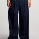 seam-effect-line-pants-1093017.jpg