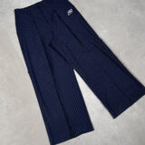 seam-effect-line-pants-2204988.jpg