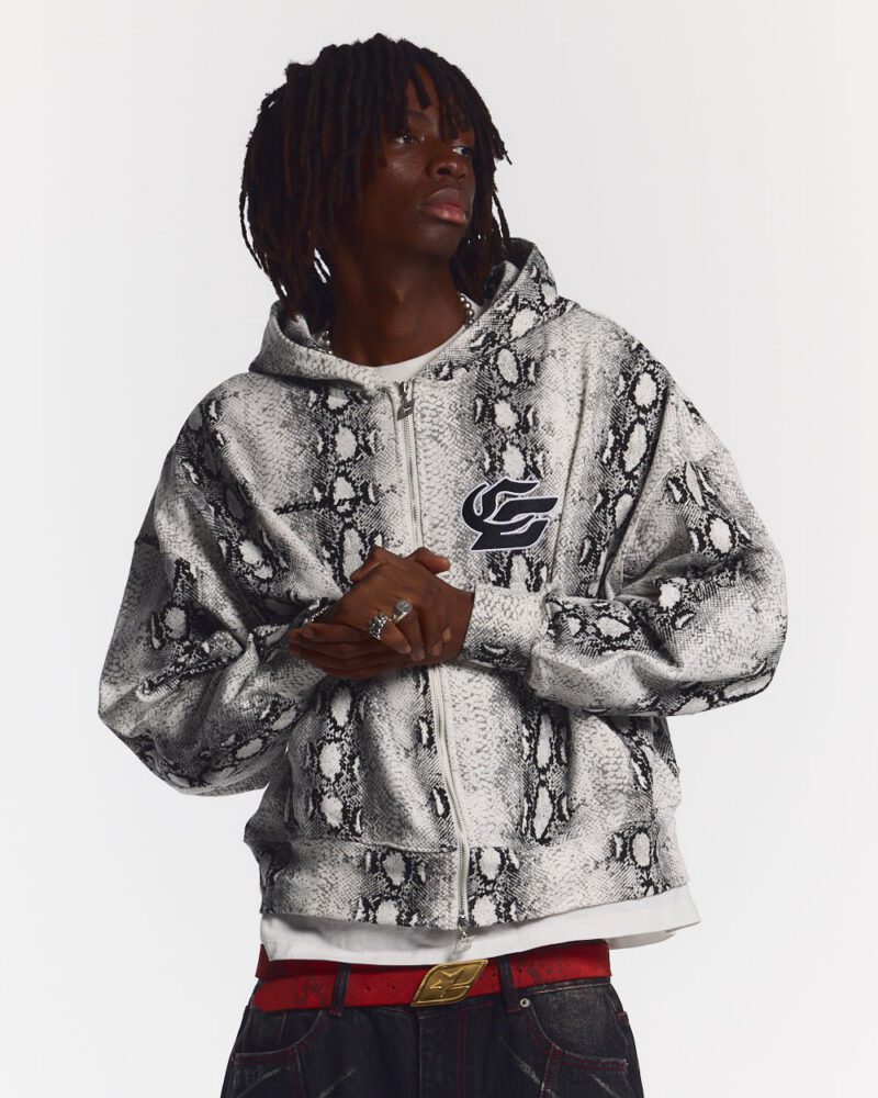 snake-zip-hoodie-white-black-7606879.jpg snake-zip-hoodie-white-black-7606879.jpg