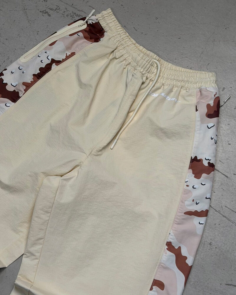 spider-pants-beige-camo-7279038.jpg spider-pants-beige-camo-7279038.jpg