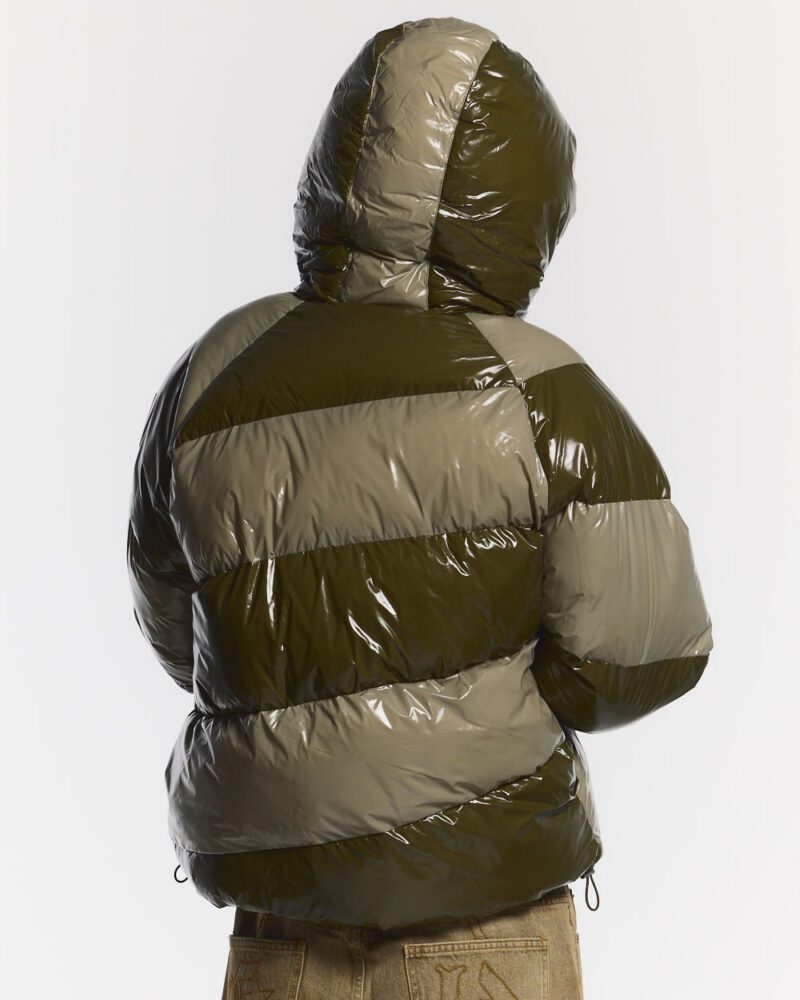 spiral-puffer-glossy-green-mix-1056832.jpg spiral-puffer-glossy-green-mix-1056832.jpg