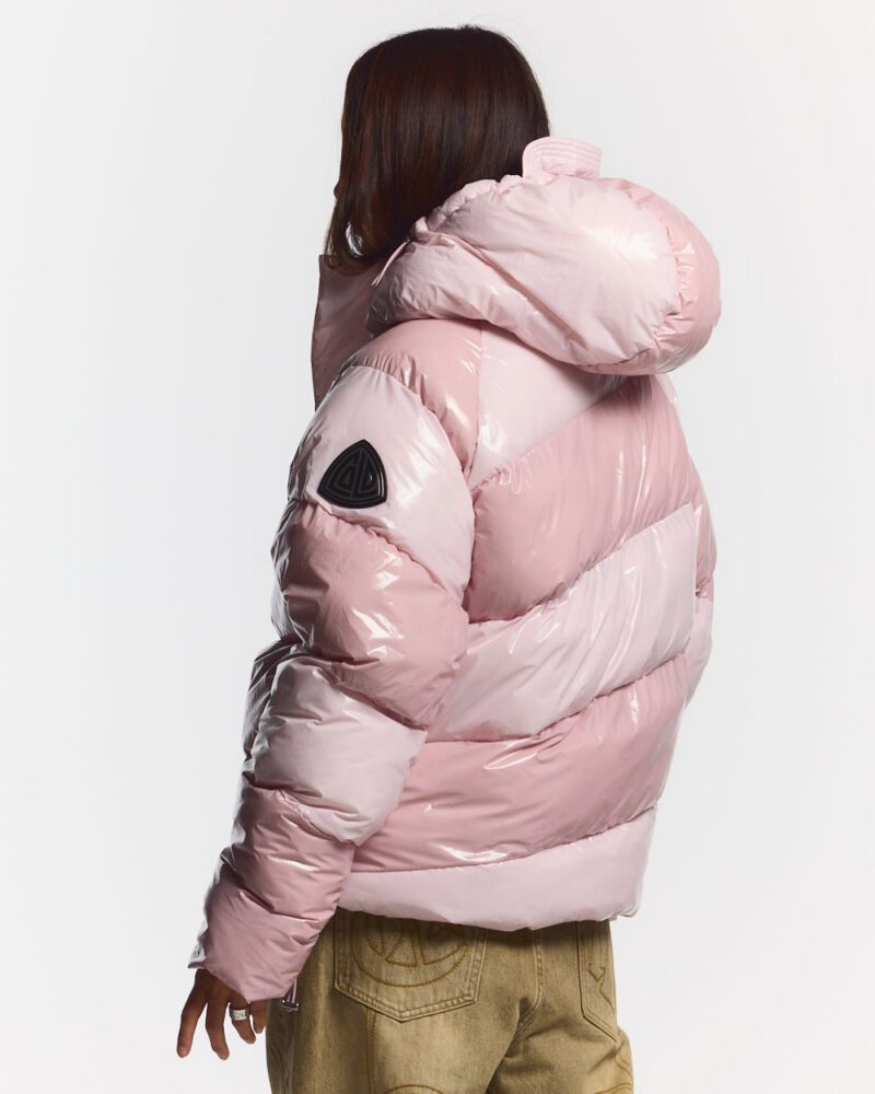spiral-puffer-glossy-pink-mix-5369399.jpg spiral-puffer-glossy-pink-mix-5369399.jpg