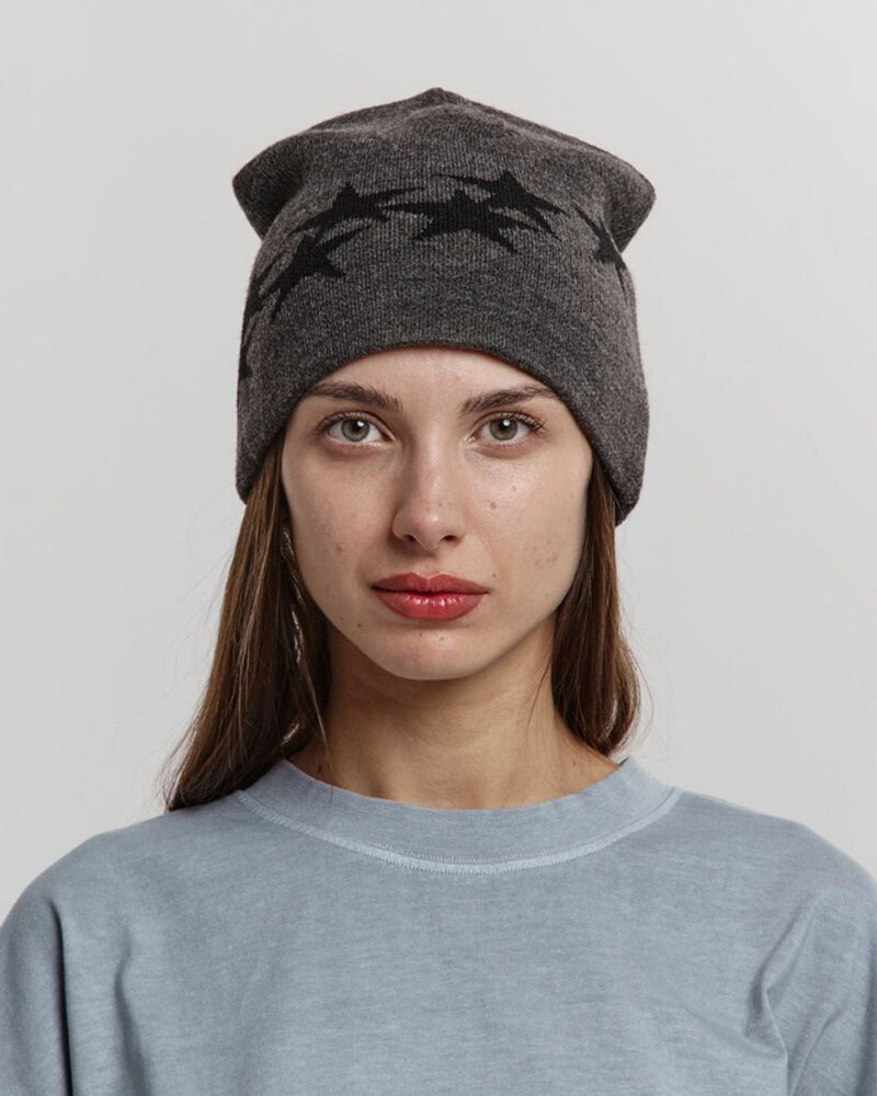 stars-beanie-grey-3627599.jpg stars-beanie-grey-3627599.jpg