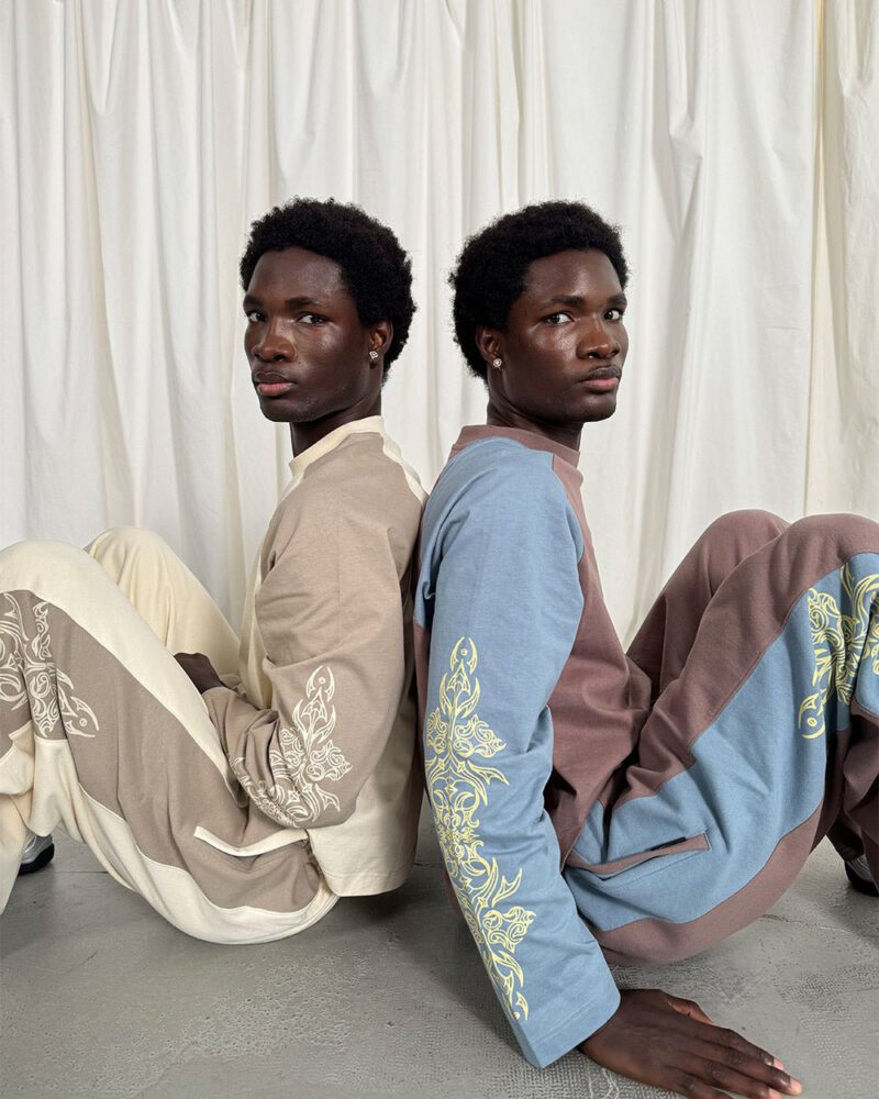 tribal-longsleeve-brown-blue-2922334.jpg tribal-longsleeve-brown-blue-2922334.jpg