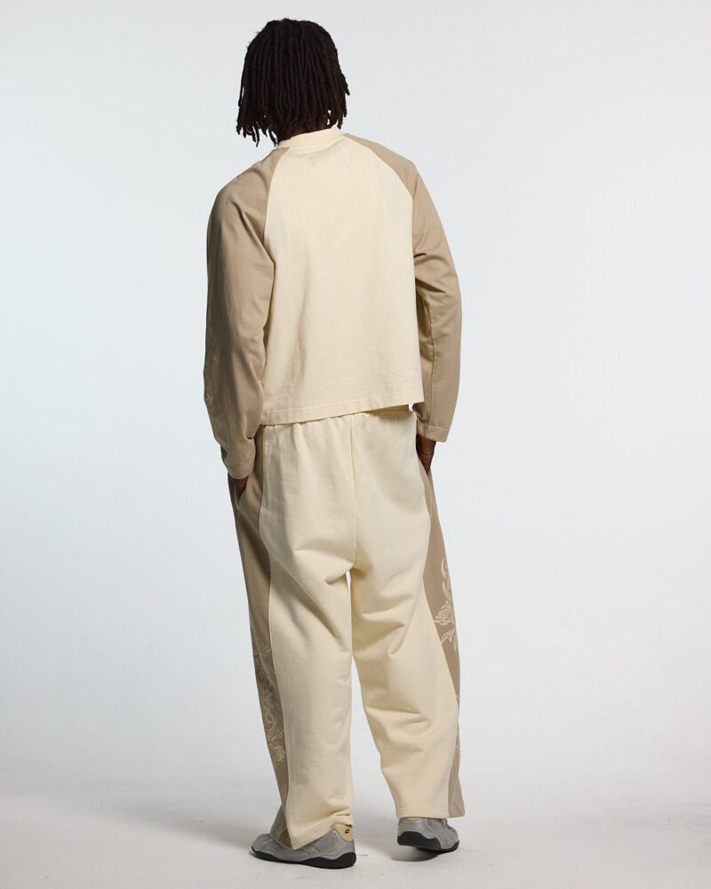 tribal-longsleeve-grey-off-white-4137062.jpg tribal-longsleeve-grey-off-white-4137062.jpg