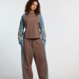 tribal-sweatpants-brown-blue-5179055.jpg