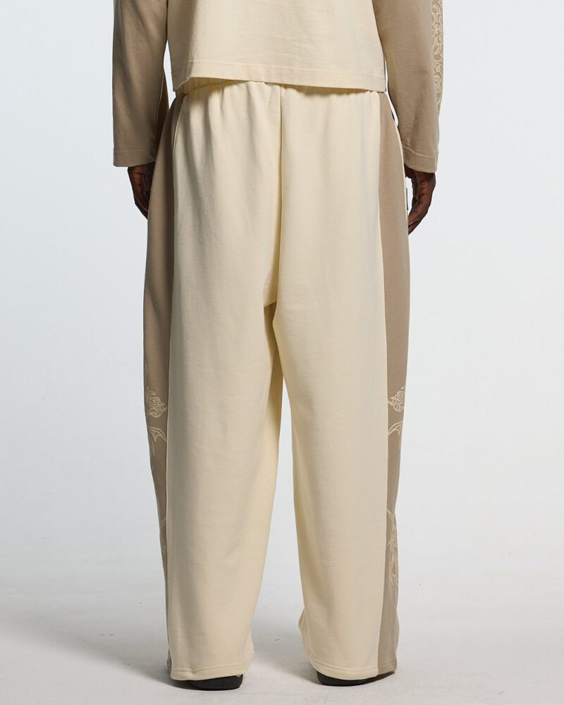 tribal-sweatpants-grey-off-white-5487044.jpg tribal-sweatpants-grey-off-white-5487044.jpg