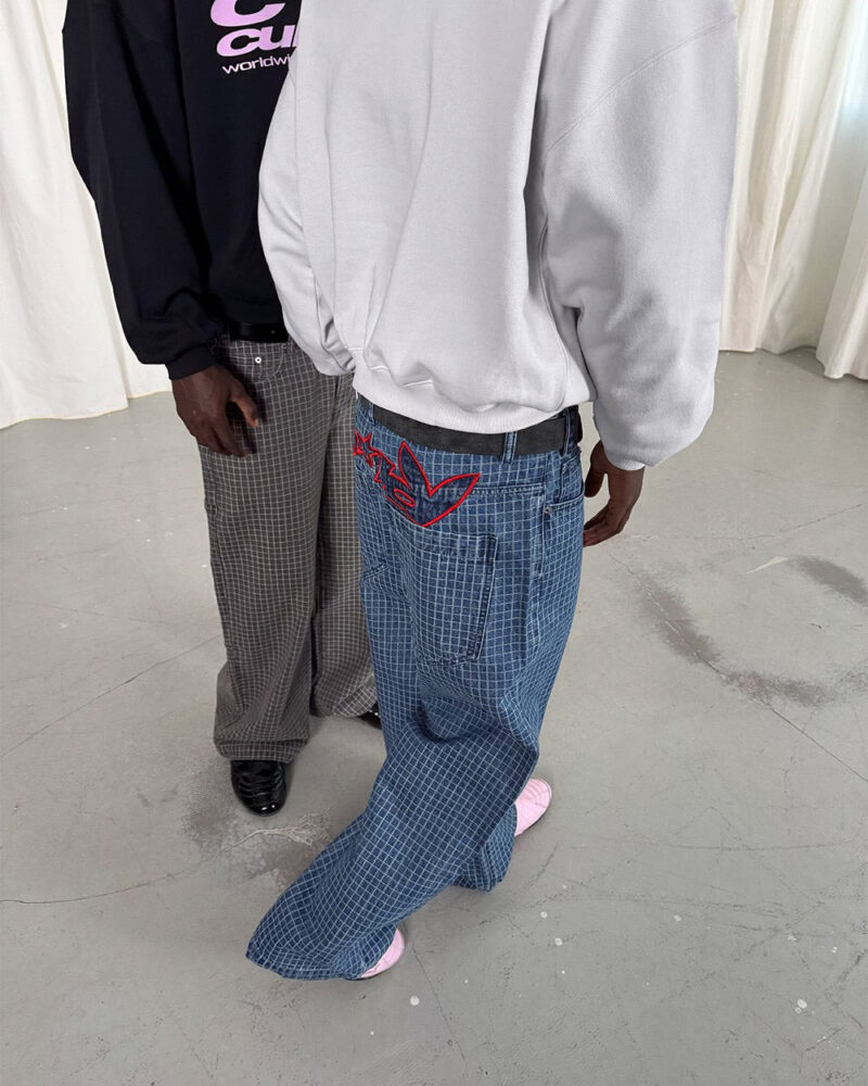 truck-driver-v2-pants-blue-7488605.jpg truck-driver-v2-pants-blue-7488605.jpg