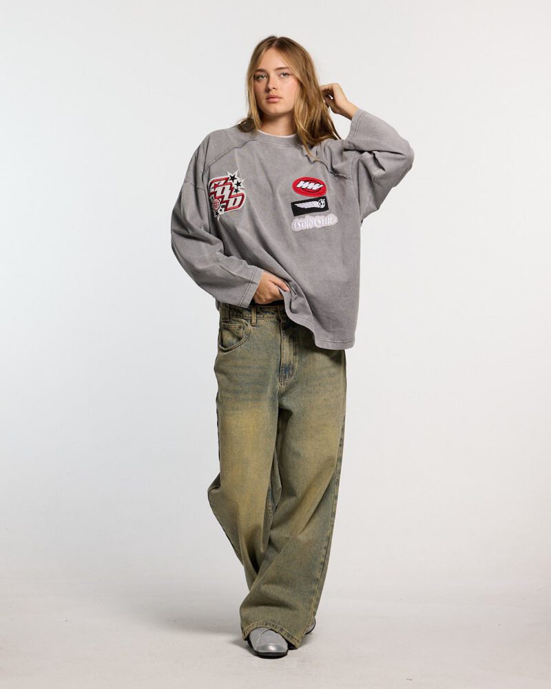walker-longsleeve-light-grey-5298507.jpg walker-longsleeve-light-grey-5298507.jpg
