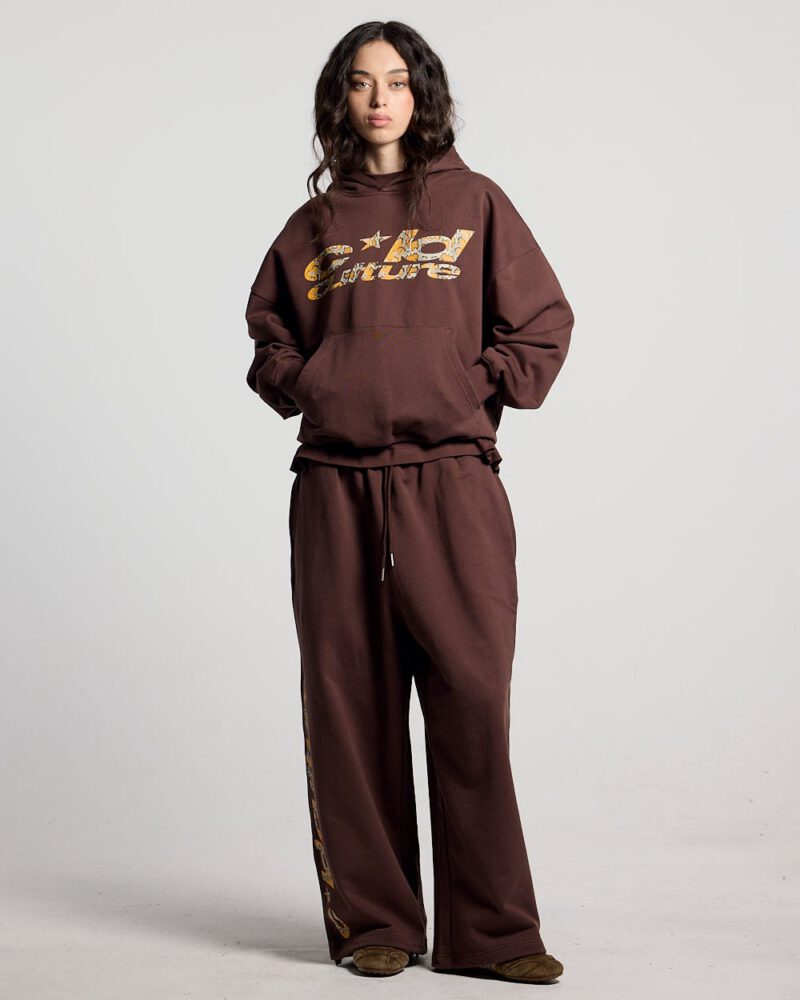 wild-snake-sweatpants-brown-4952085.jpg wild-snake-sweatpants-brown-4952085.jpg